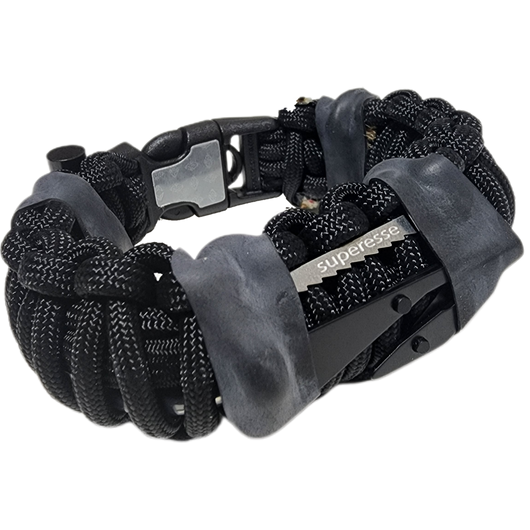 Paracord Bracelet Survival Kit
