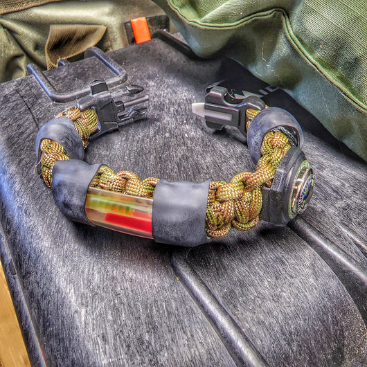 Fish Tail Paracord Survival Bracelets with Metal Clasp, Adjustable Size  Fits - Walmart.com